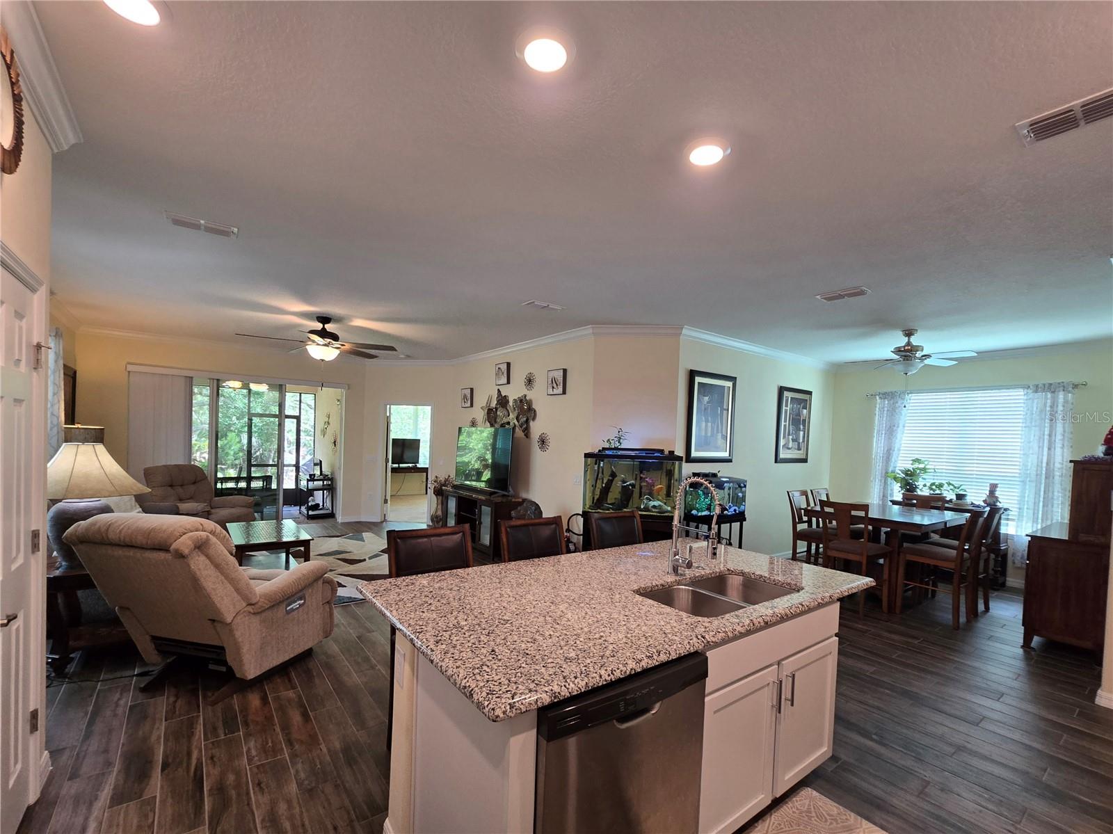 373 VESTRELLA DR, POINCIANA, FL — photo 12