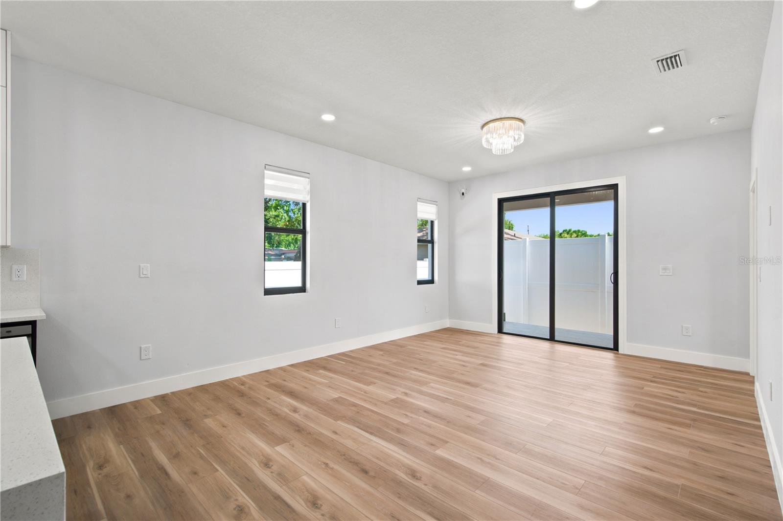 1121 ENGMAN ST, CLEARWATER, FL — photo 14