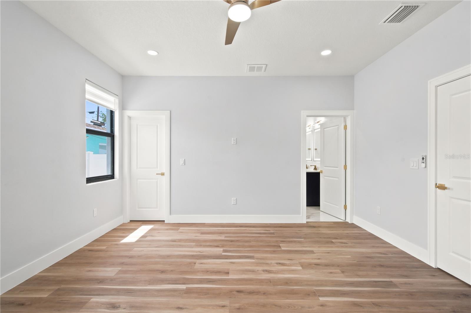1121 ENGMAN ST, CLEARWATER, FL — photo 18