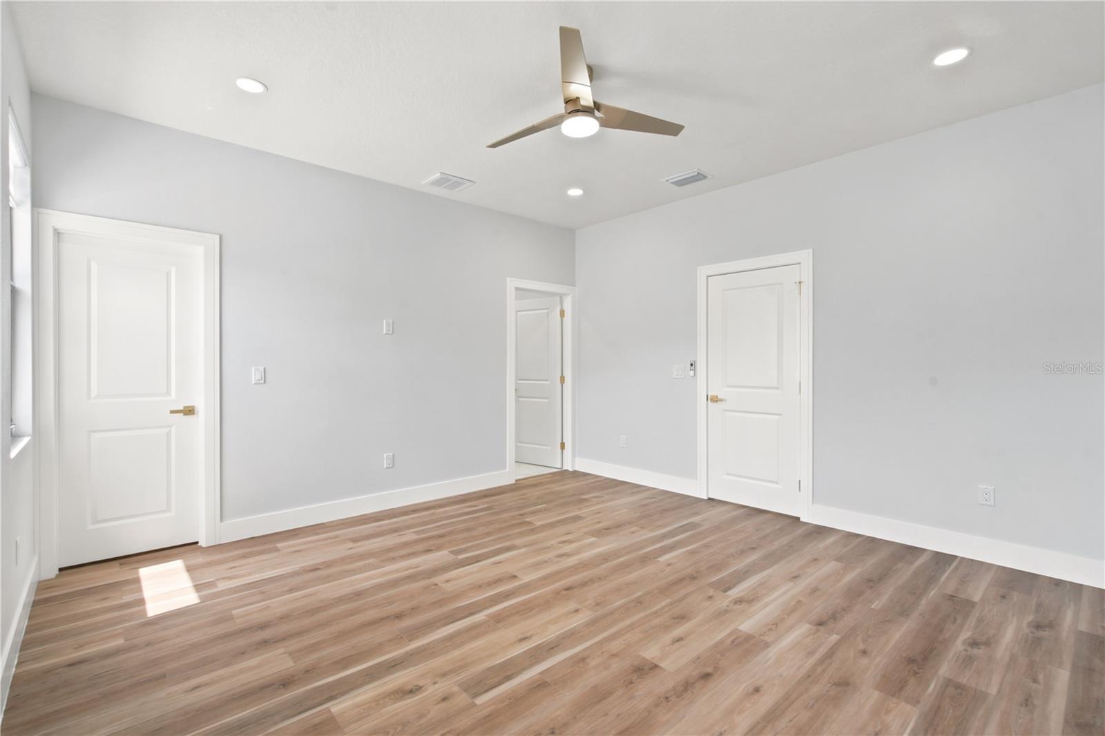1121 ENGMAN ST, CLEARWATER, FL — photo 22