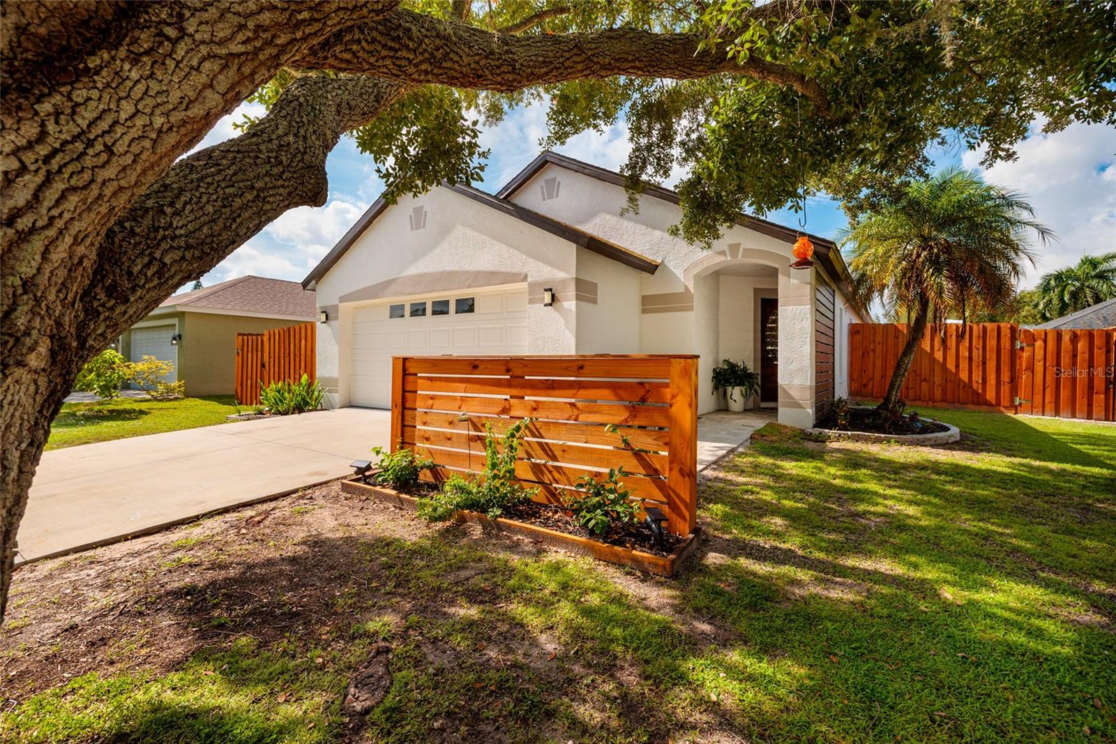 4909 70TH ST E, PALMETTO, FL
