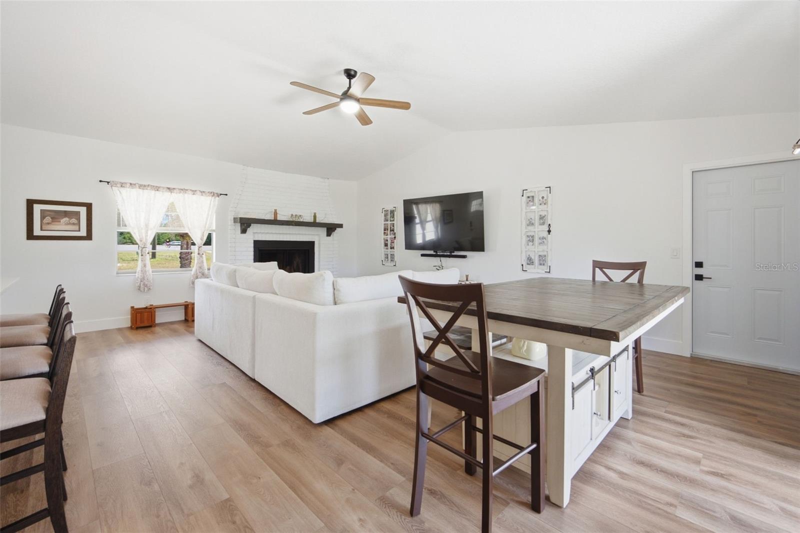 18208 STATE ROAD 52, LAND O LAKES, FL — photo 20