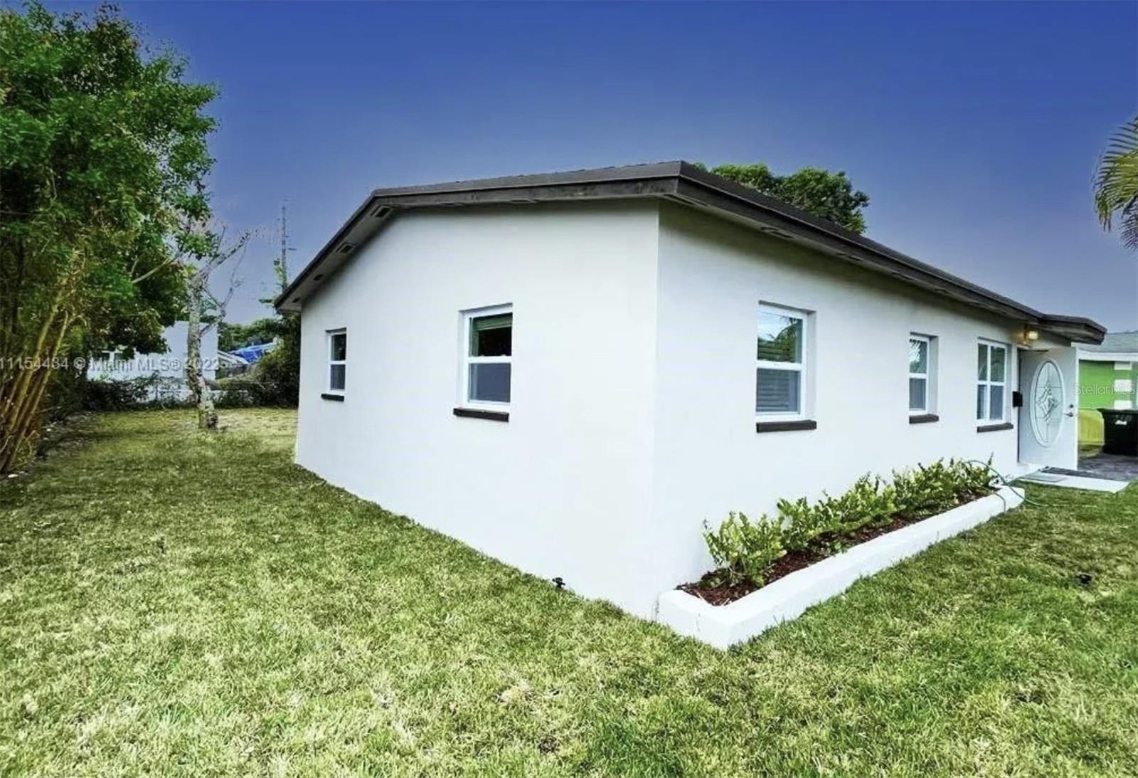 710 SW 9TH ST, DELRAY BEACH, FL — photo 2