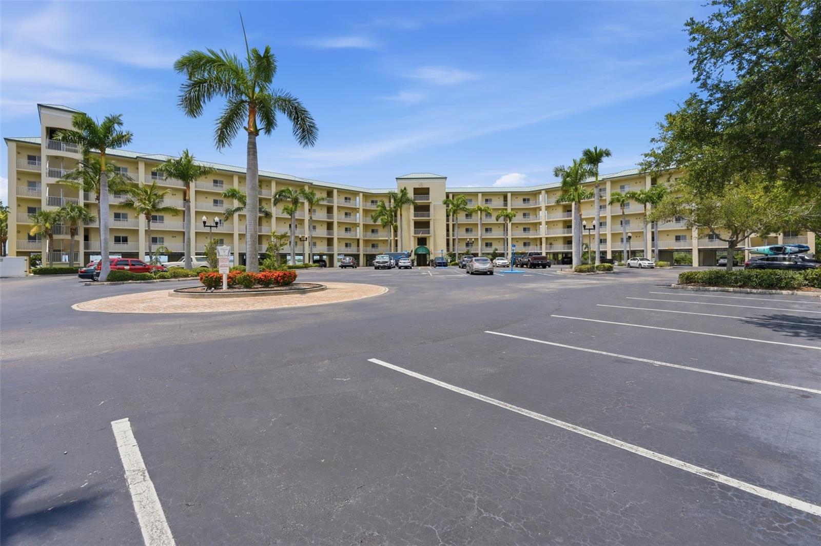 8800 BAY PINES BLVD #216, ST PETERSBURG, FL — photo 2