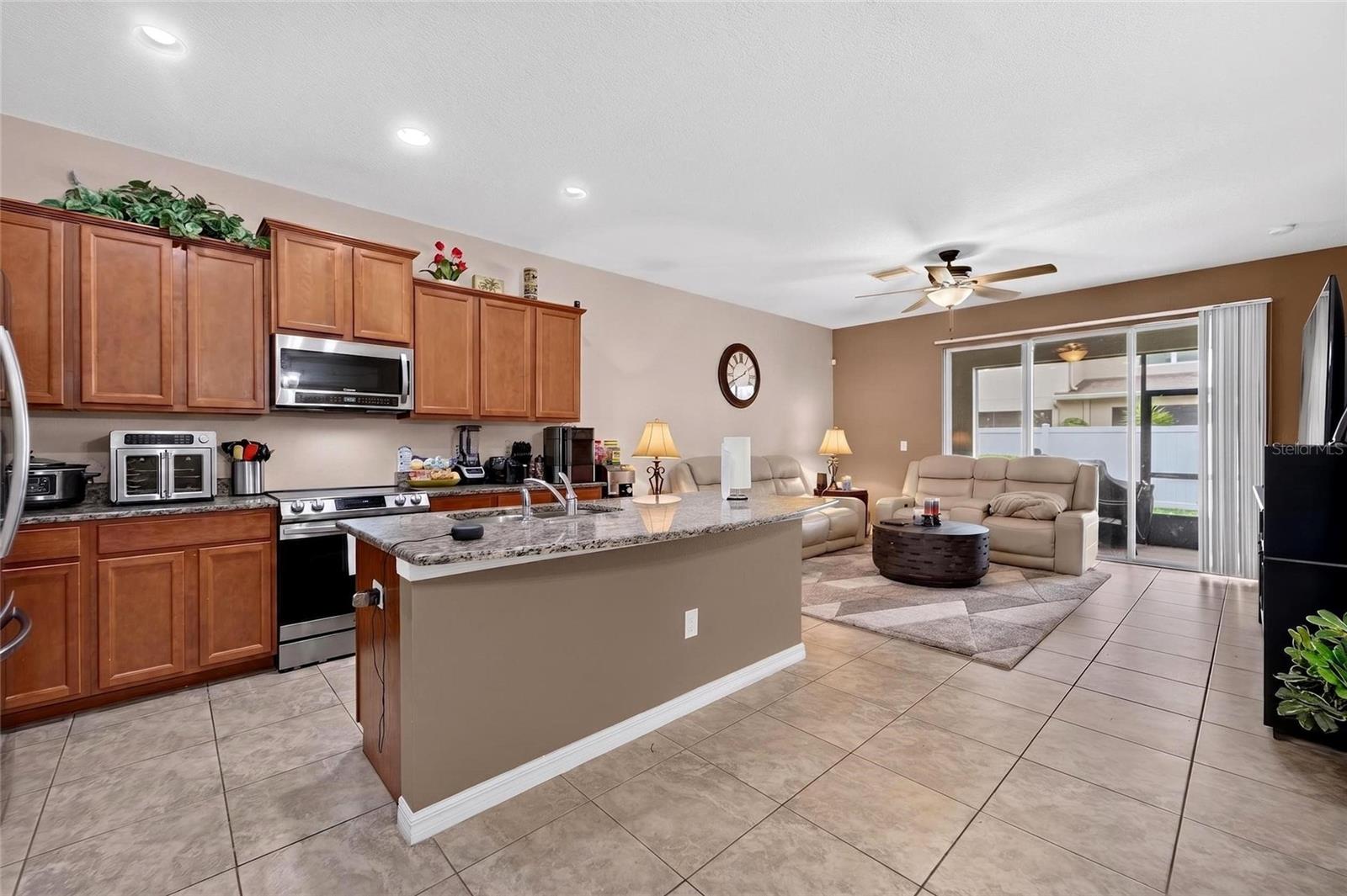 10411 RED CARPET CT, RIVERVIEW, FL — photo 11