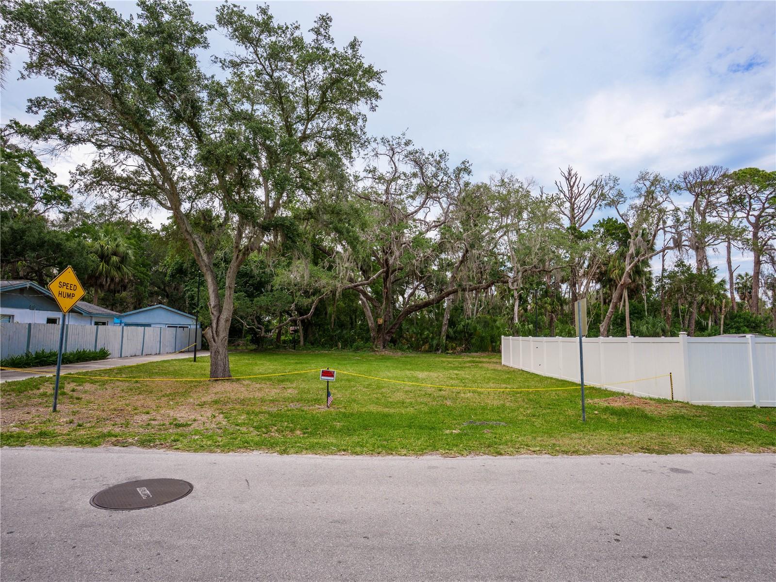 0 LIMESTONE, PORT RICHEY, FL — photo 2