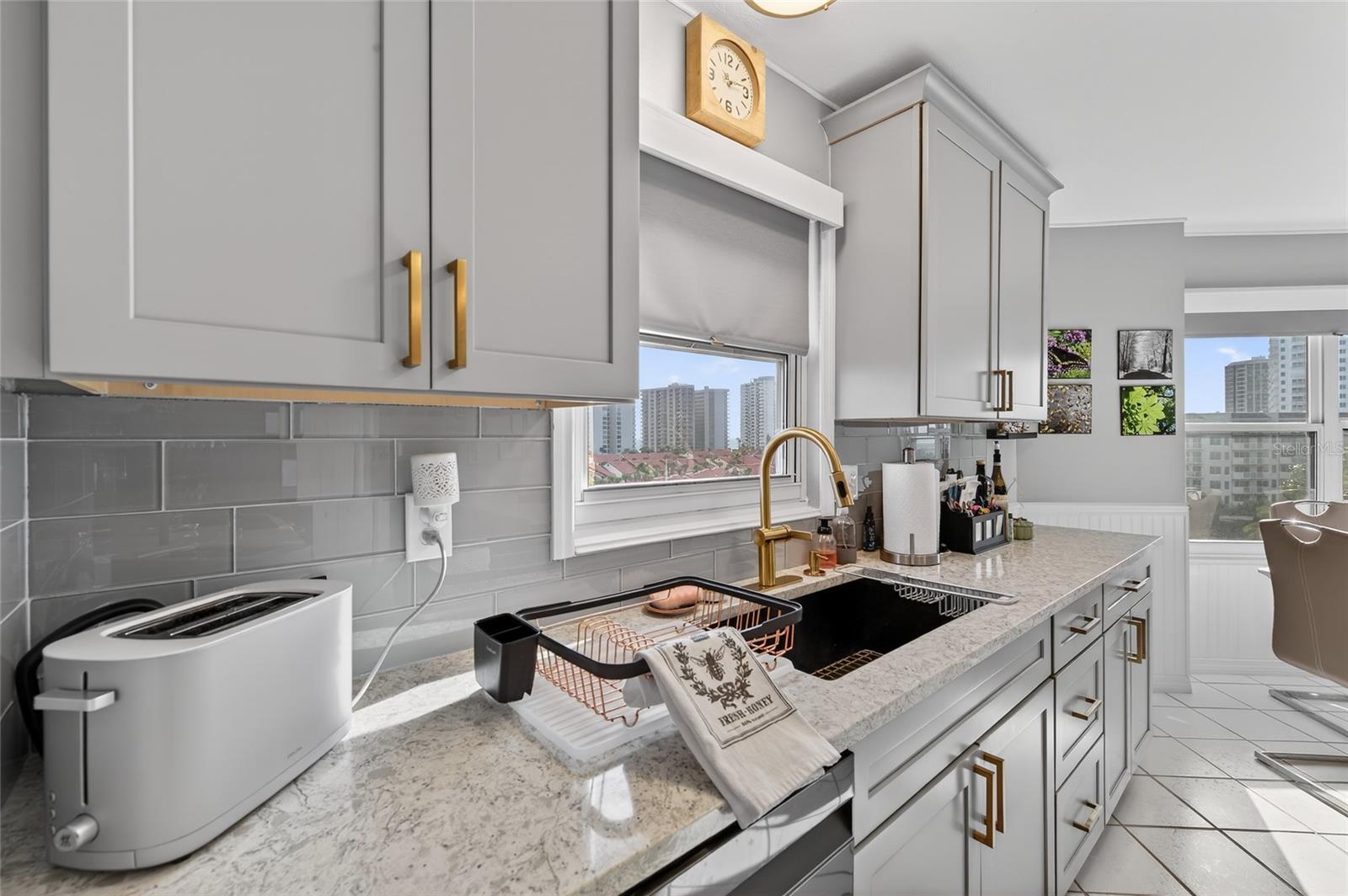 4 OCEANS WEST BLVD #705D, DAYTONA BEACH, FL — photo 17