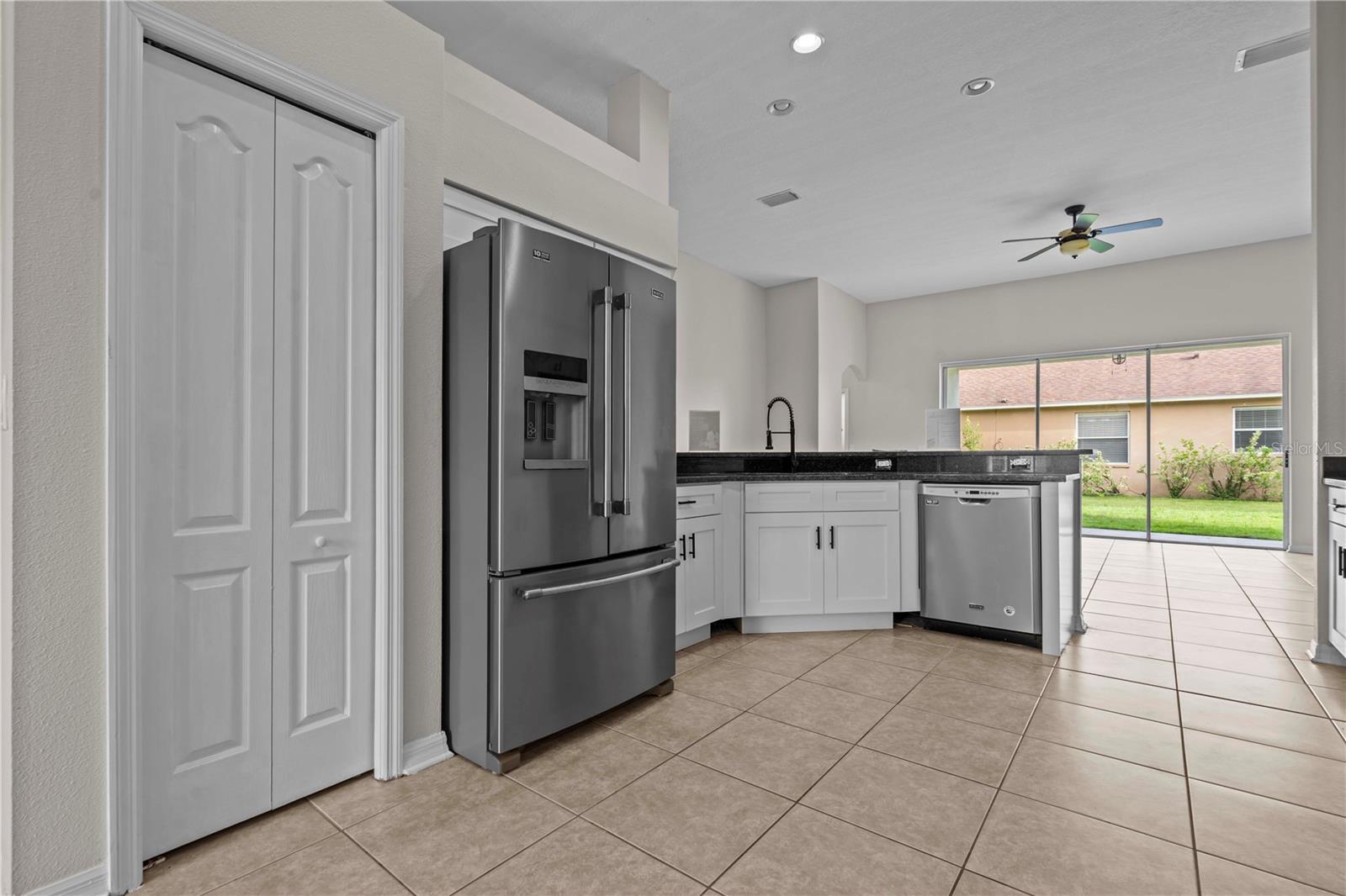 11611 JORDANS LANDING CT, RIVERVIEW, FL — photo 13
