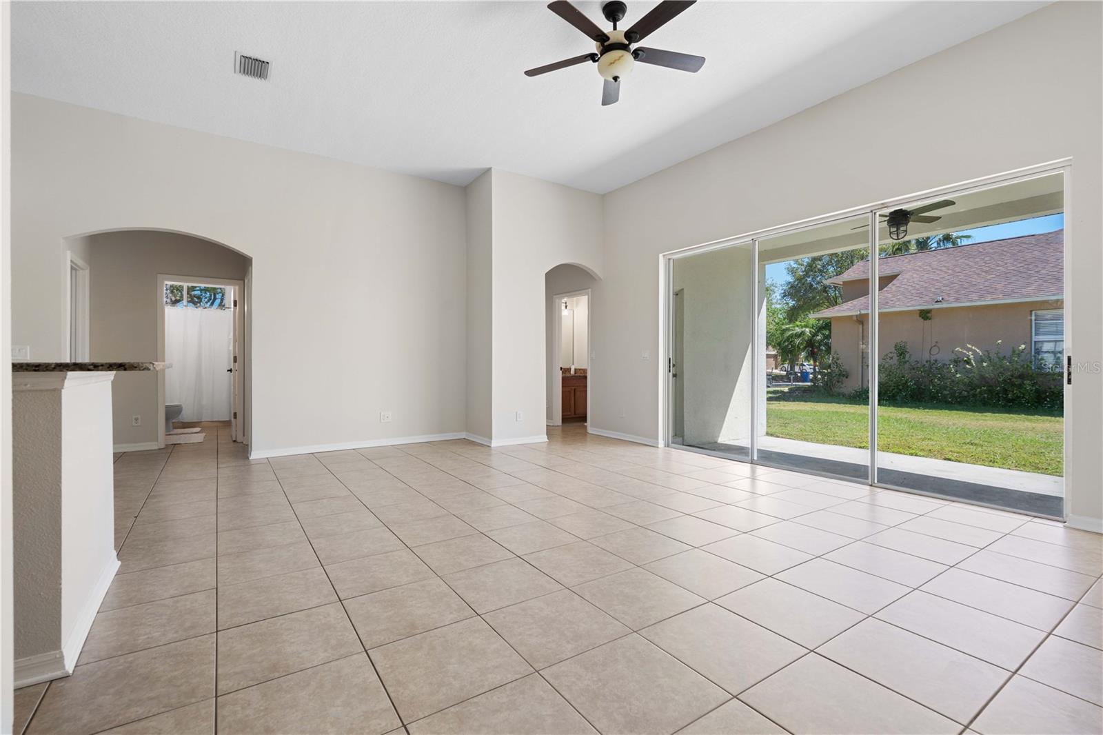 11611 JORDANS LANDING CT, RIVERVIEW, FL — photo 20