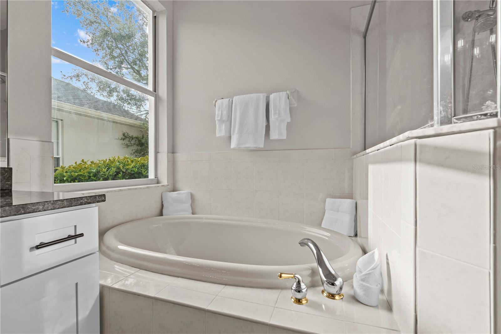 11611 JORDANS LANDING CT, RIVERVIEW, FL — photo 28