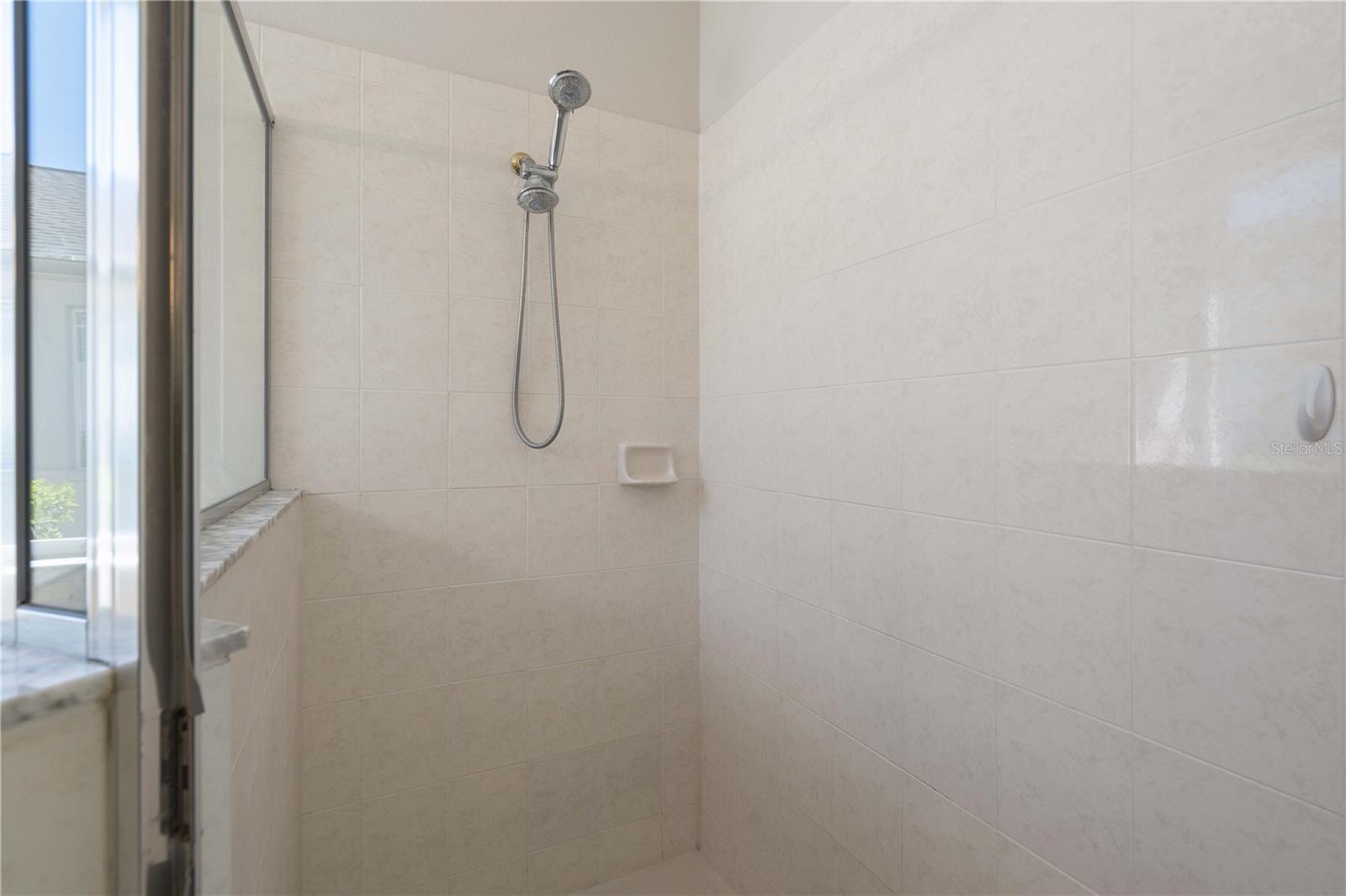 11611 JORDANS LANDING CT, RIVERVIEW, FL — photo 41