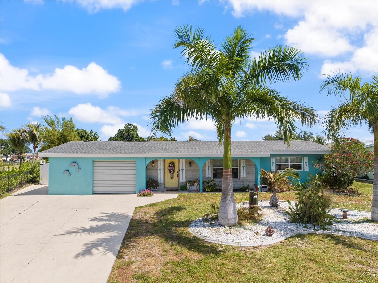 168 BUCKEYE AVE NW, PORT CHARLOTTE, FL — photo 2