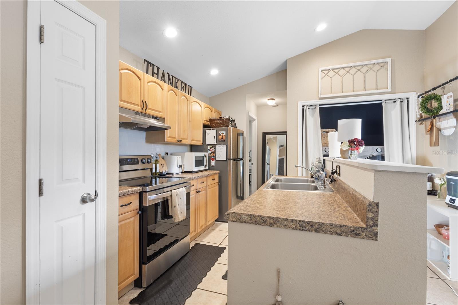 308 SW 2ND AVE, CHIEFLAND, FL — photo 4