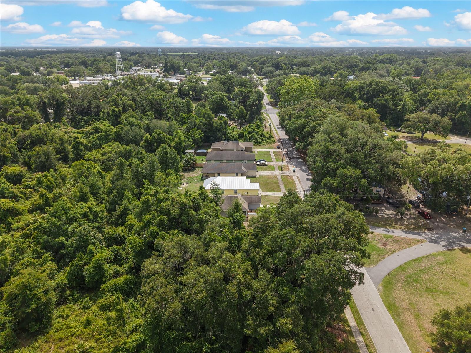 308 SW 2ND AVE, CHIEFLAND, FL — photo 30