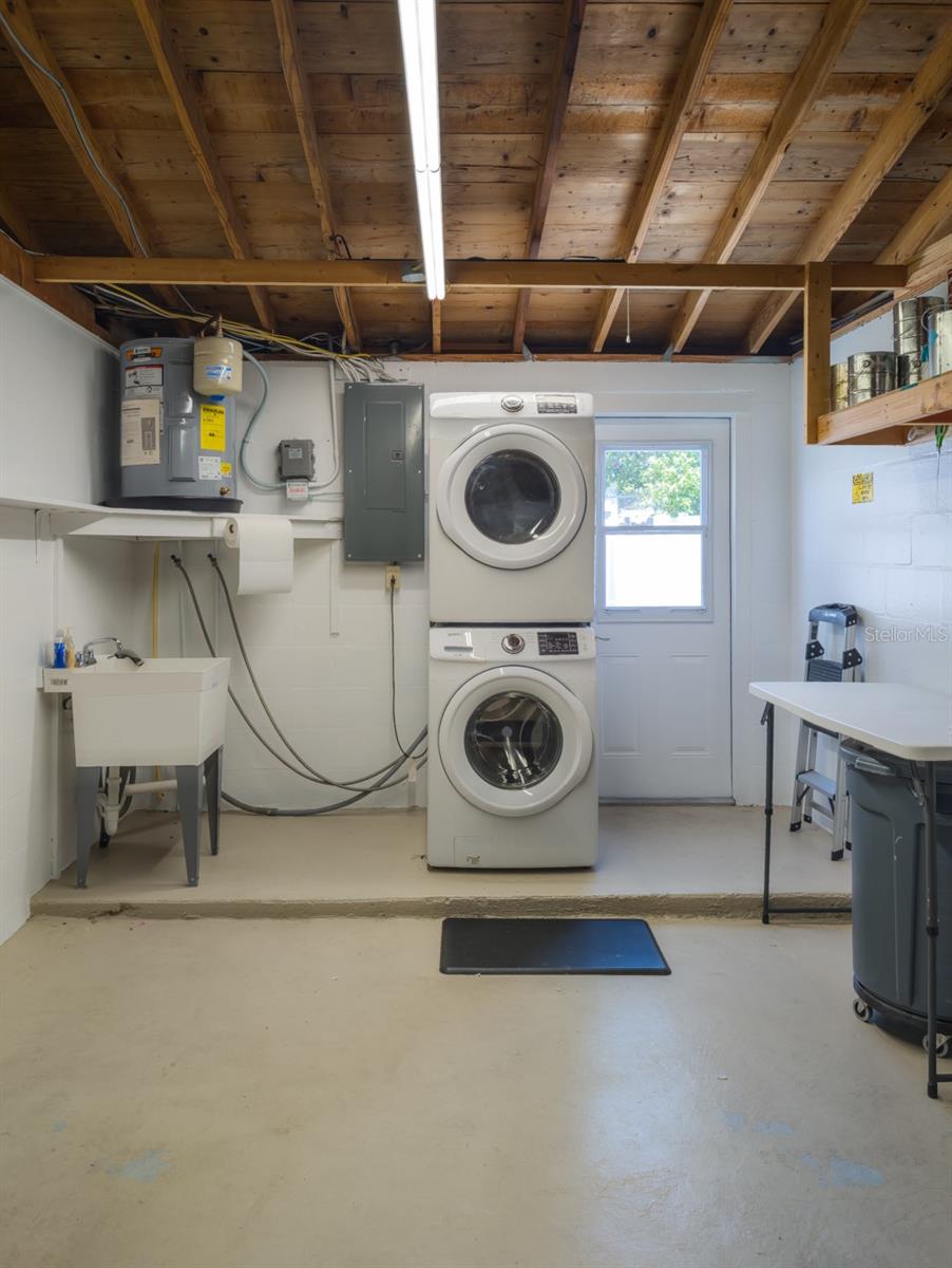 3650 KINGSBURY DR, HOLIDAY, FL — photo 25