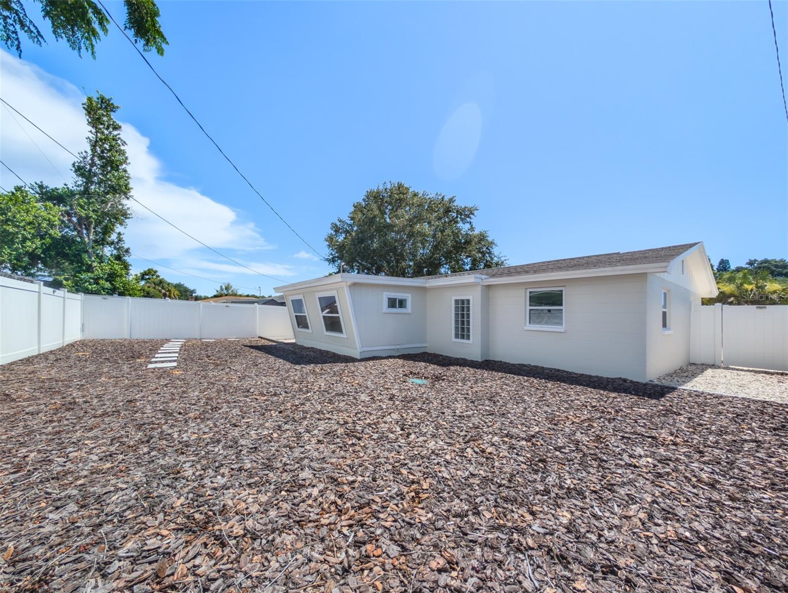 3650 KINGSBURY DR, HOLIDAY, FL — photo 32