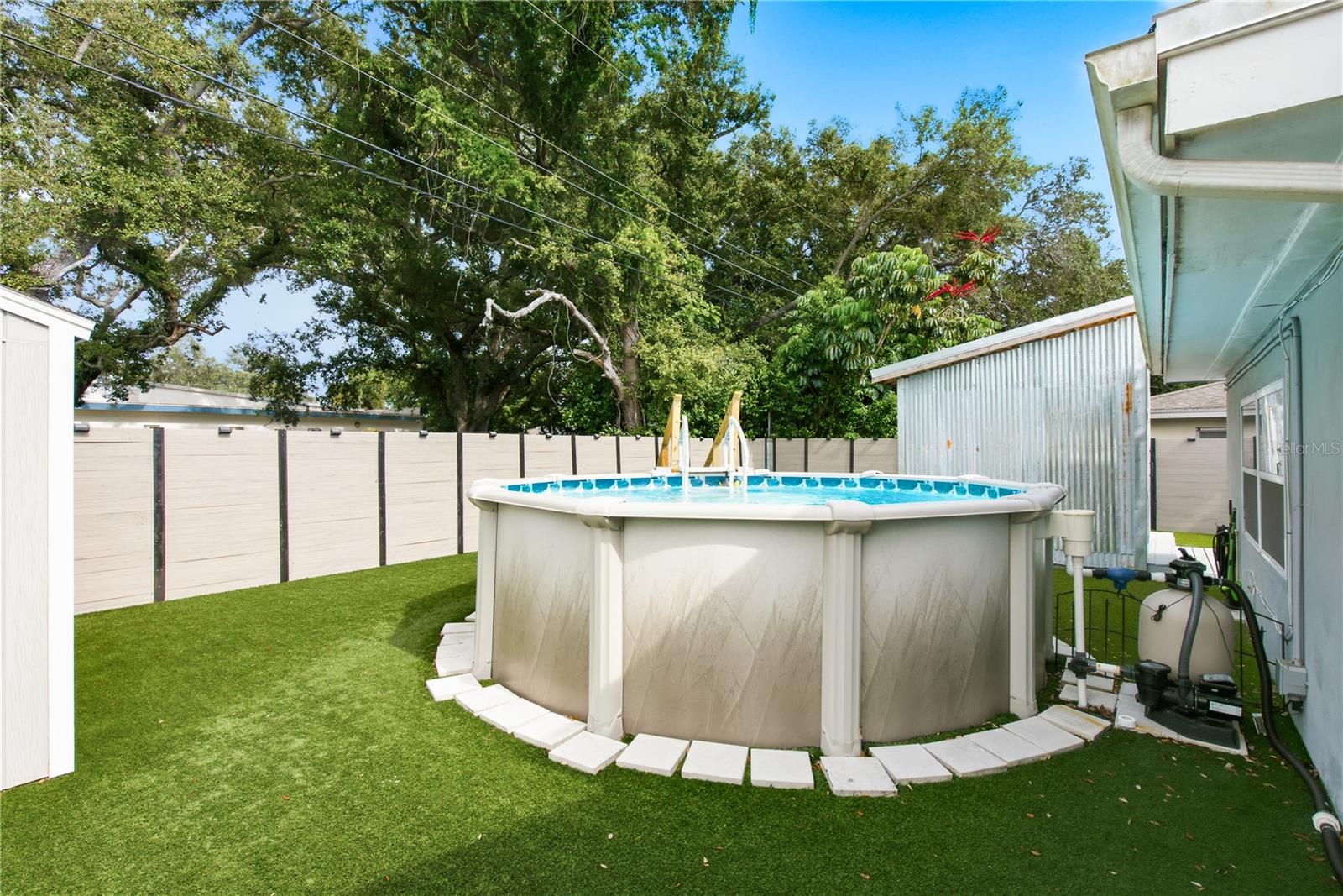 1144 WOODBROOK DR, LARGO, FL — photo 32