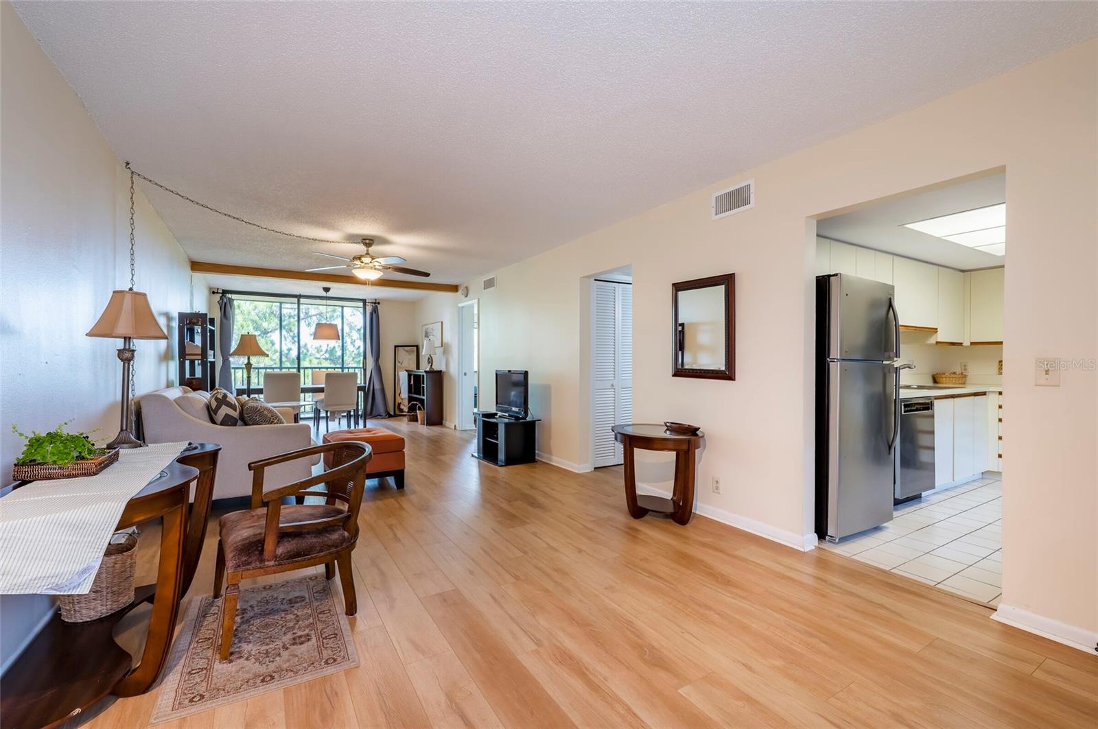 3062 EASTLAND BLVD #406, CLEARWATER, FL — photo 9