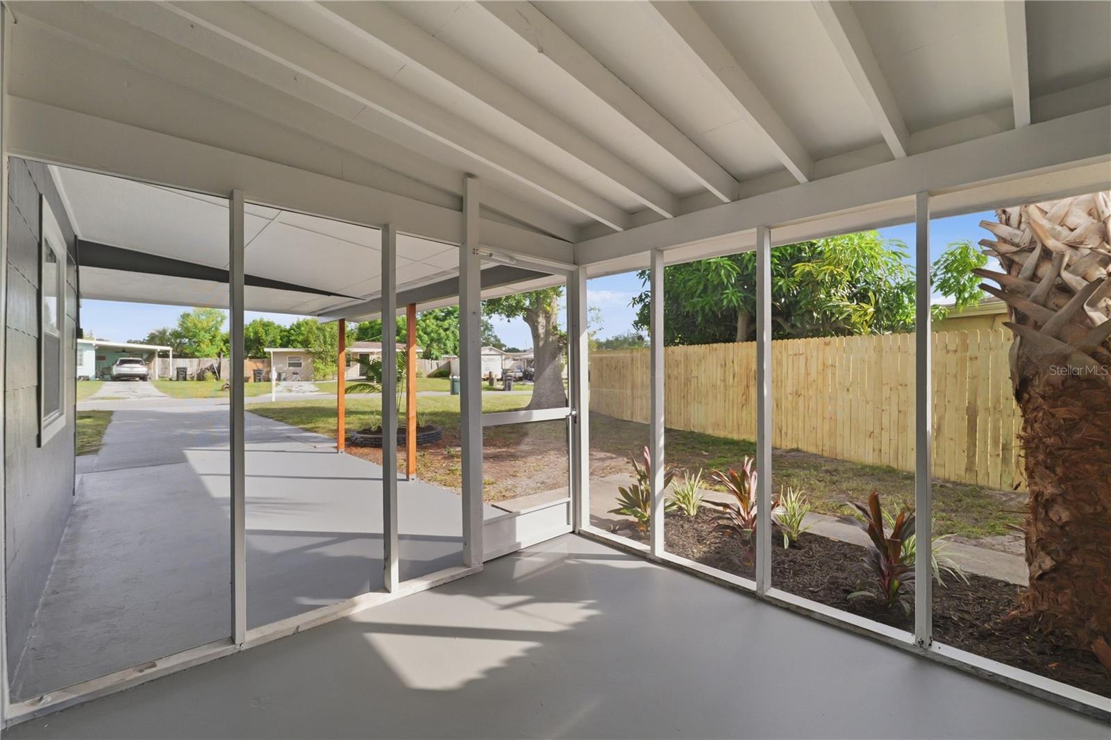 5268 CORAL WAY N, ST PETERSBURG, FL — photo 16