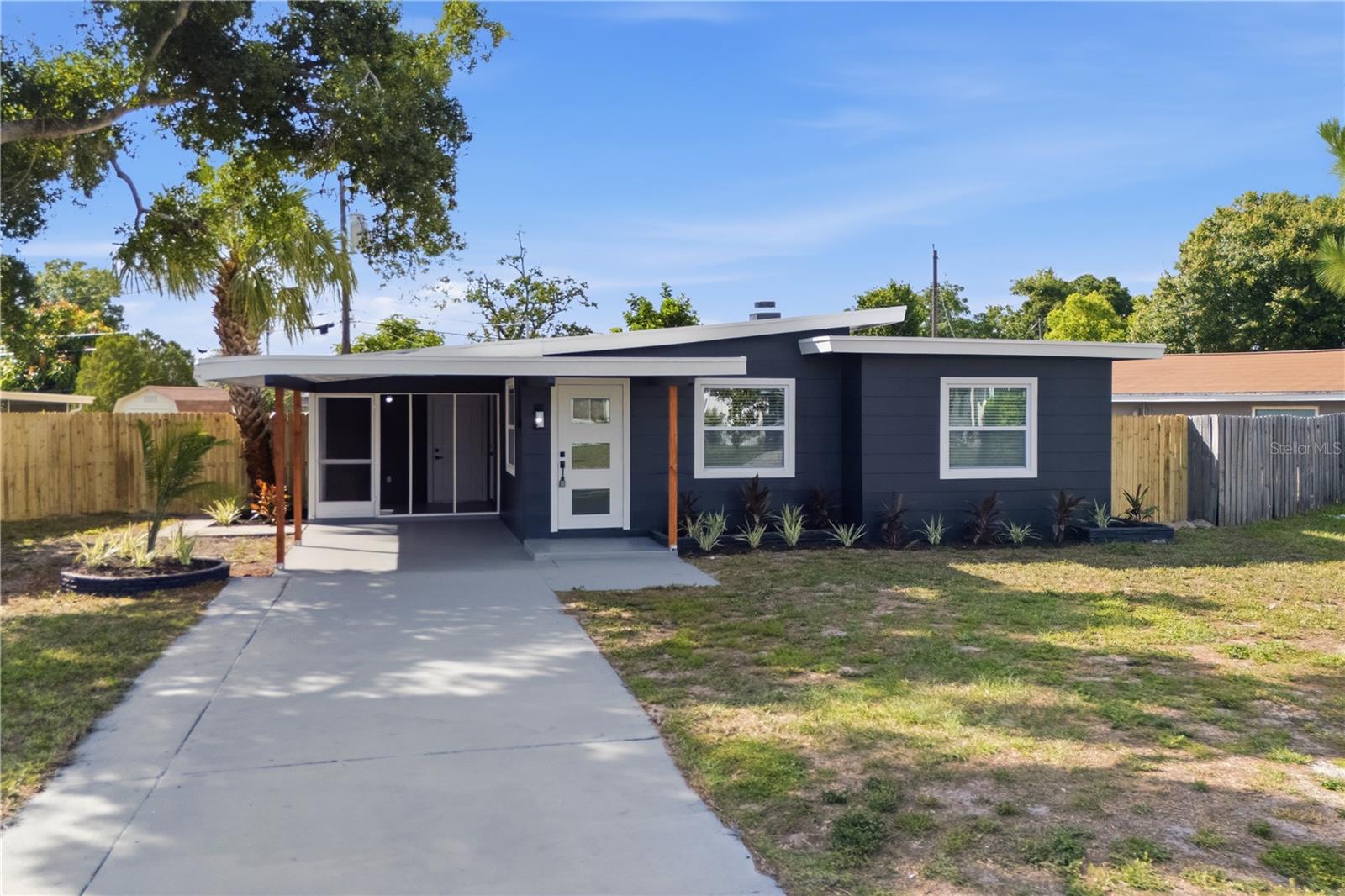 5268 CORAL WAY N, ST PETERSBURG, FL — photo 25