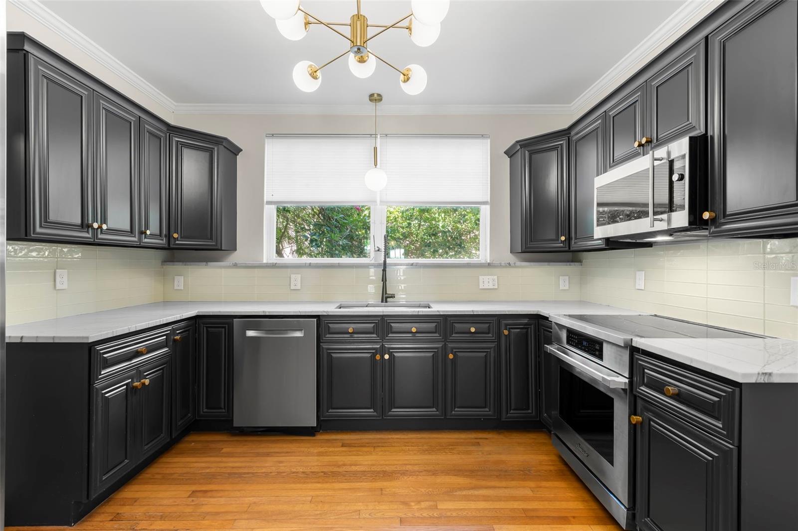 1125 11TH AVE NE, ST PETERSBURG, FL — photo 12