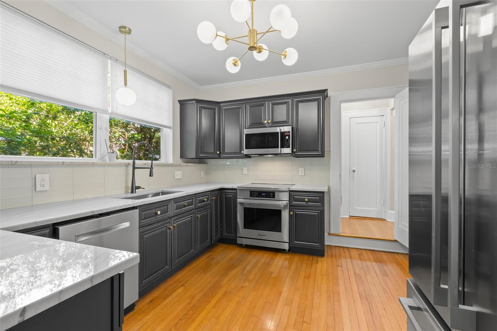 1125 11TH AVE NE, ST PETERSBURG, FL — photo 13