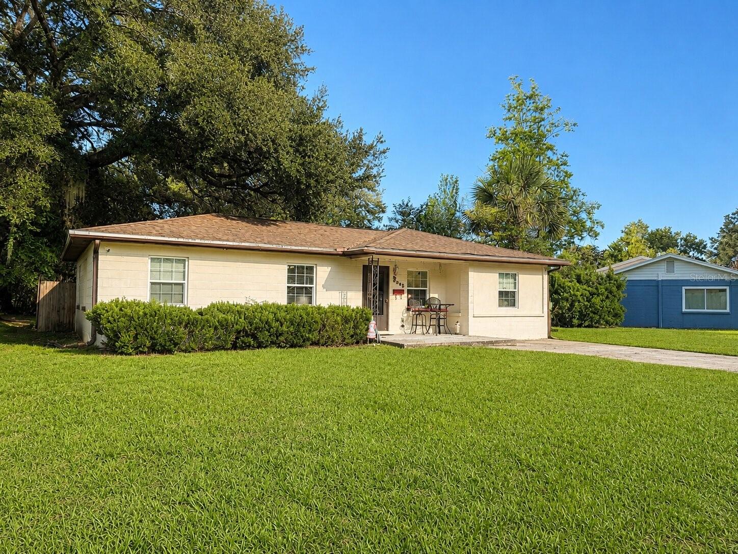 3142 HENDERSON CIR W, LAKELAND, FL