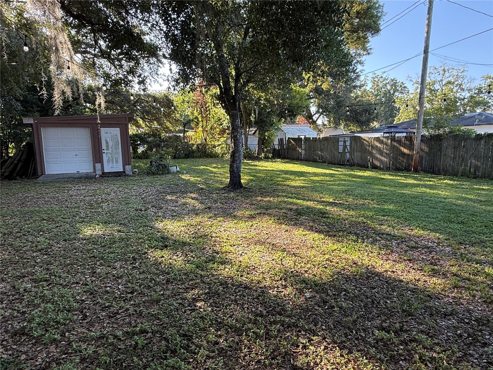 3142 HENDERSON CIR W, LAKELAND, FL — photo 32