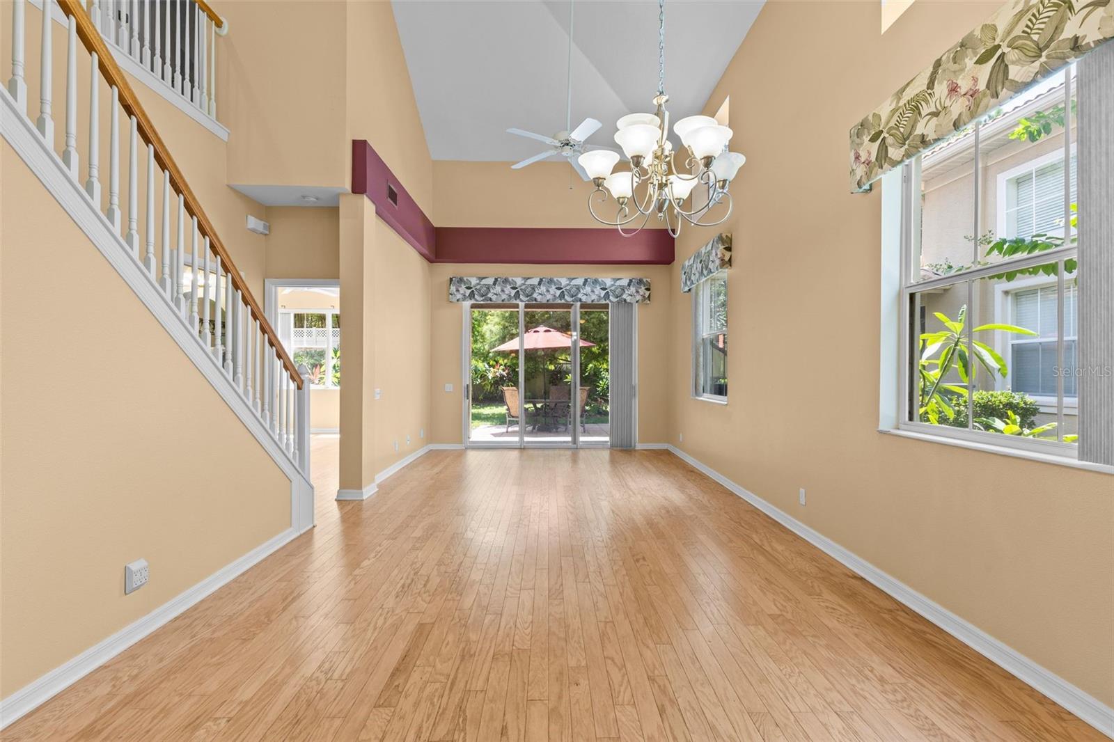 3350 COVERED BRIDGE DR W, DUNEDIN, FL — photo 7