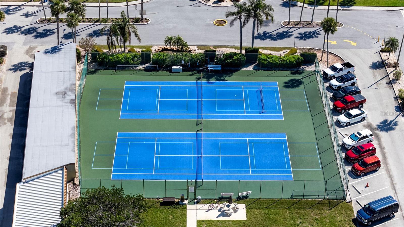 542 BOCA CIEGA POINT BLVD N #2108, MADEIRA BEACH, FL — photo 35