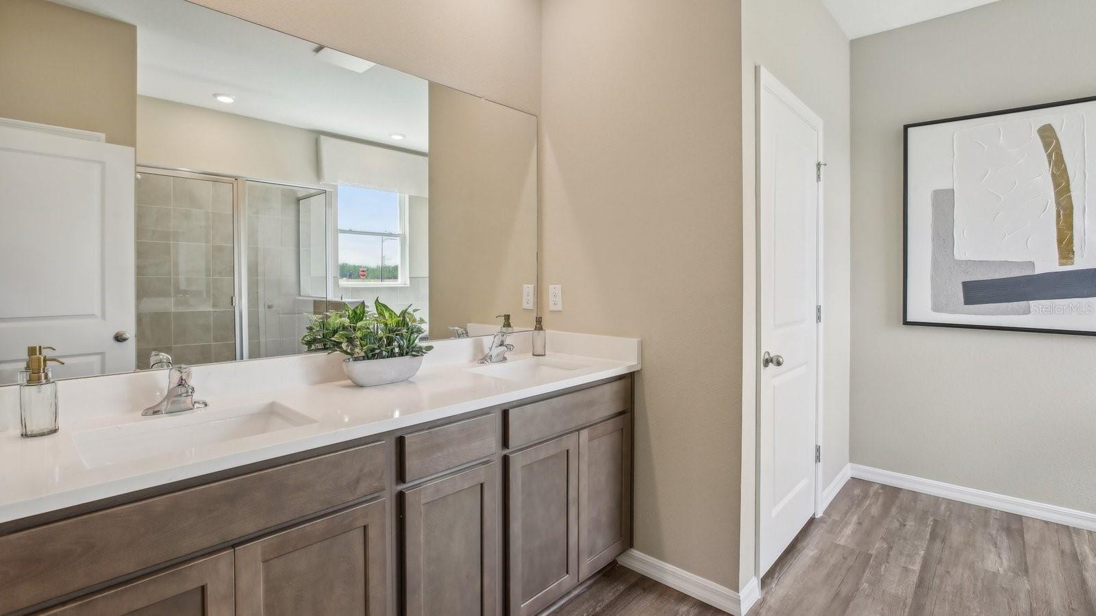 36228 HILLRIDGE TRL, ZEPHYRHILLS, FL — photo 29