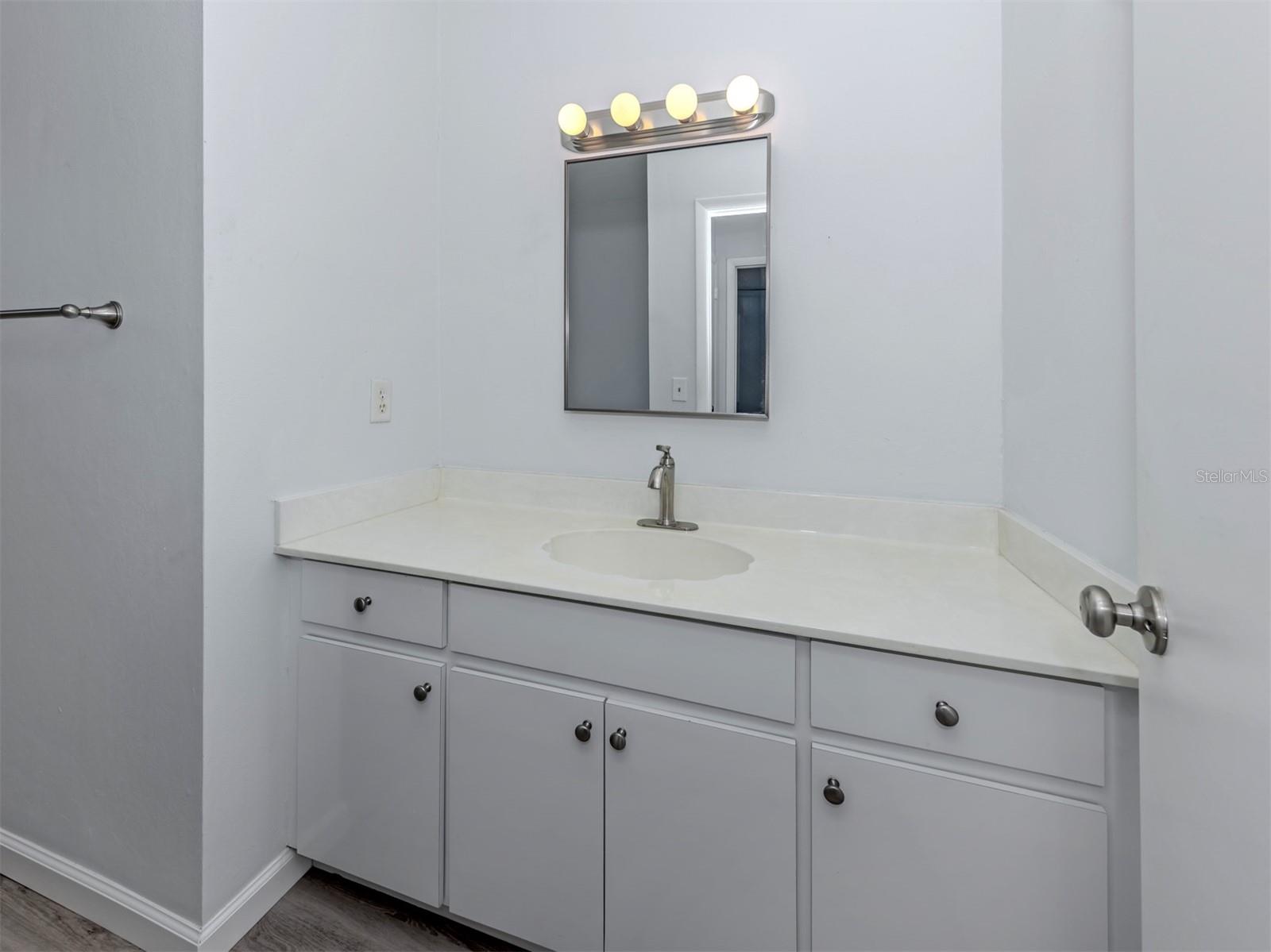 1720 SANDY CT, VENICE, FL — photo 13