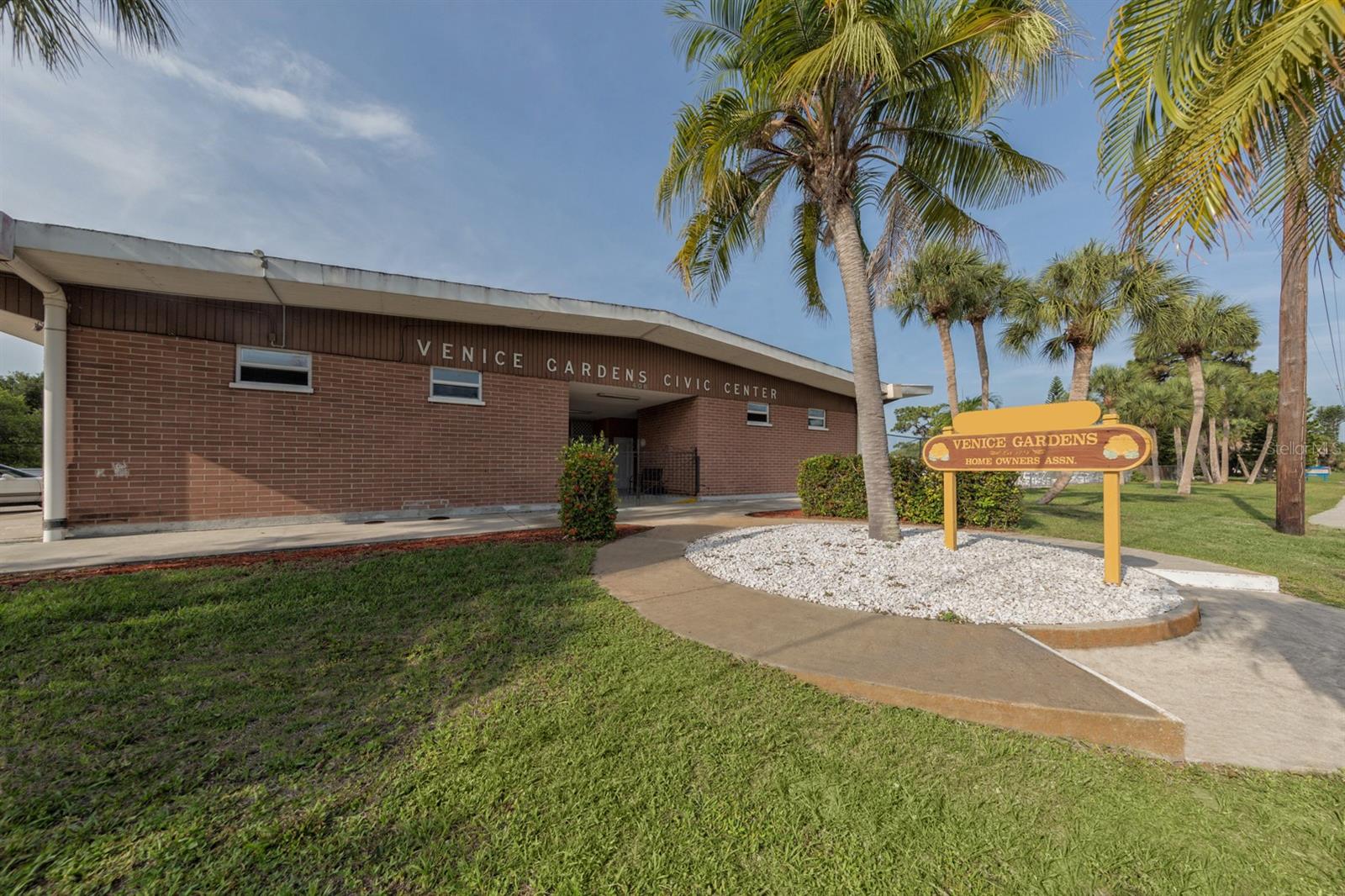 1720 SANDY CT, VENICE, FL — photo 27