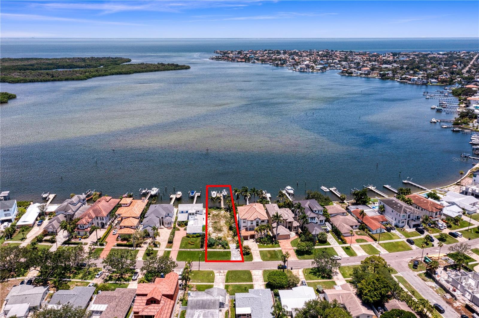 6527 BAYOU GRANDE BLVD NE, ST PETERSBURG, FL
