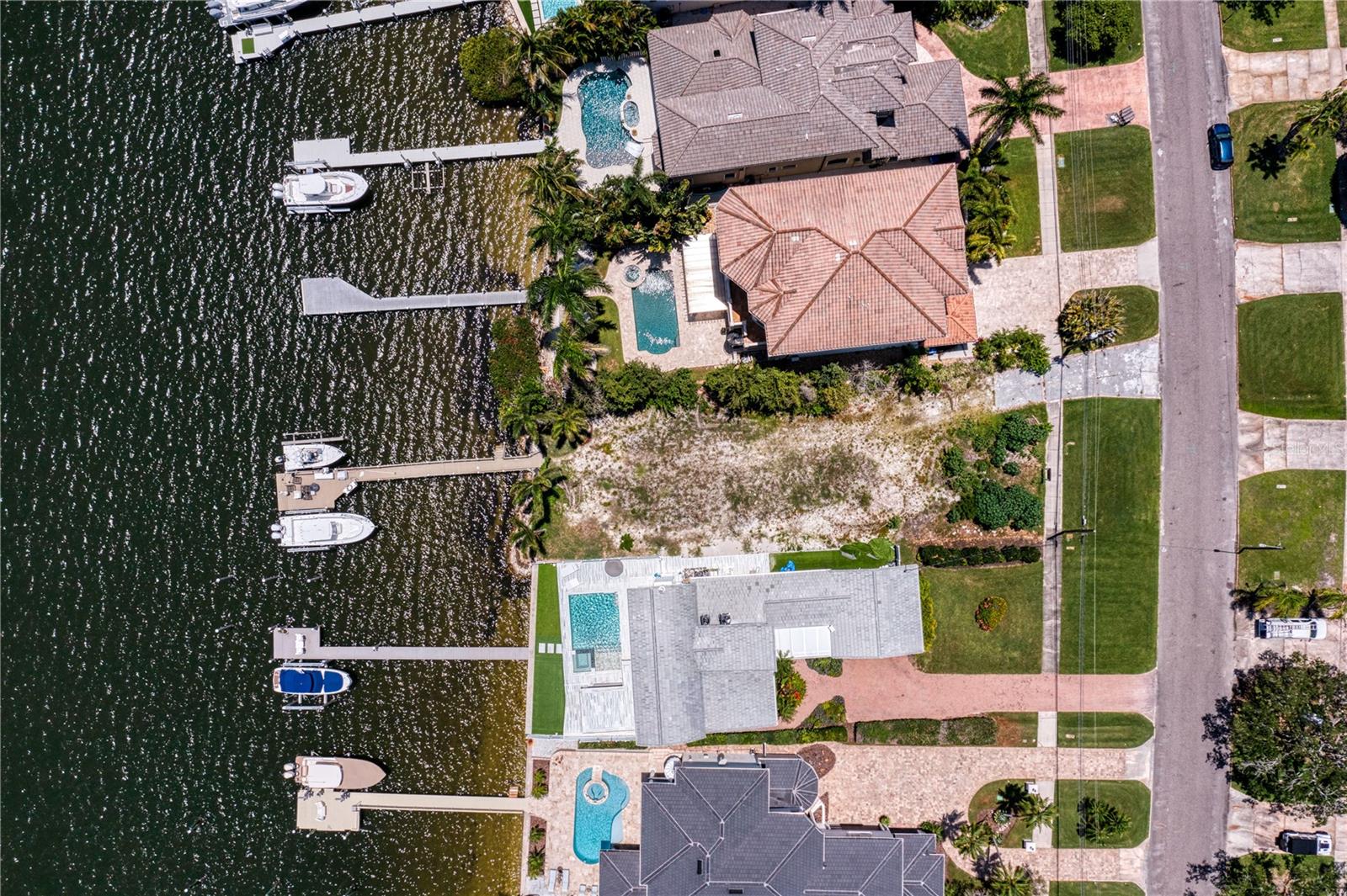 6527 BAYOU GRANDE BLVD NE, ST PETERSBURG, FL — photo 4