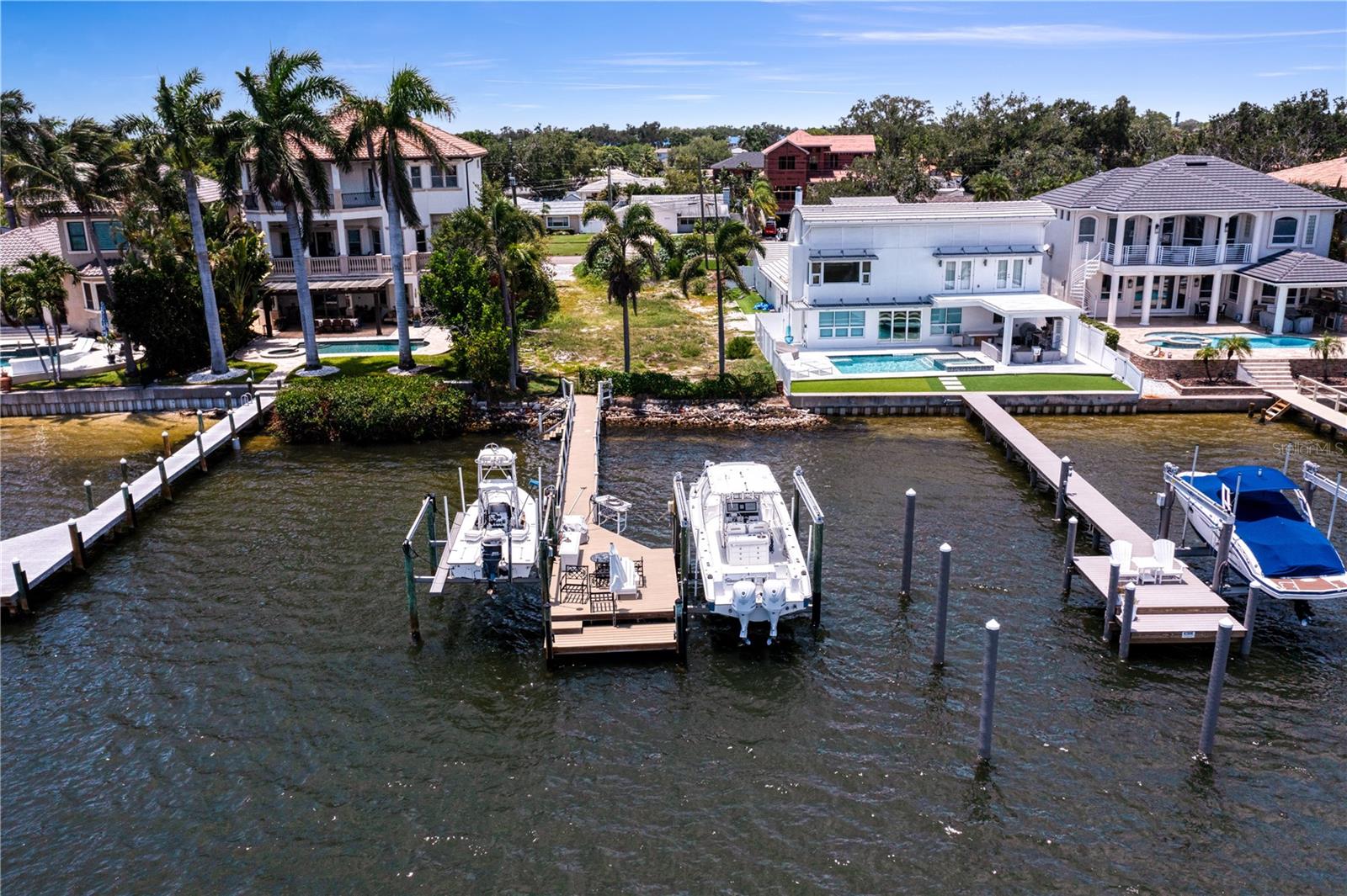 6527 BAYOU GRANDE BLVD NE, ST PETERSBURG, FL — photo 9