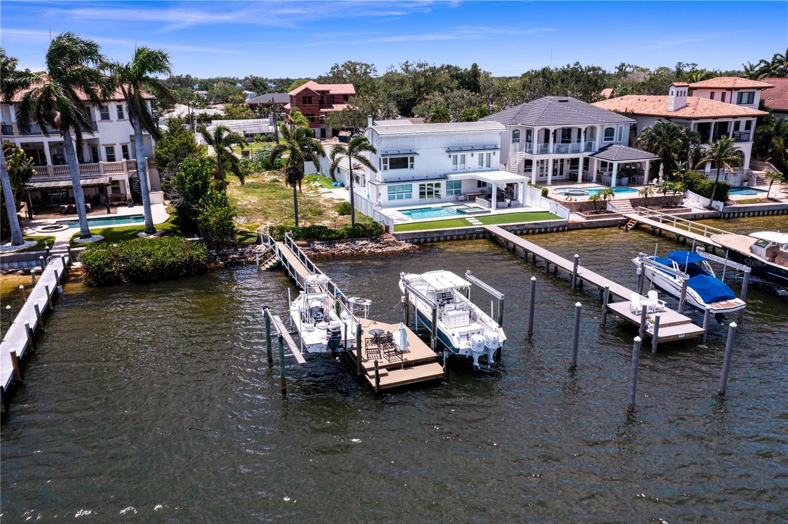 6527 BAYOU GRANDE BLVD NE, ST PETERSBURG, FL — photo 10