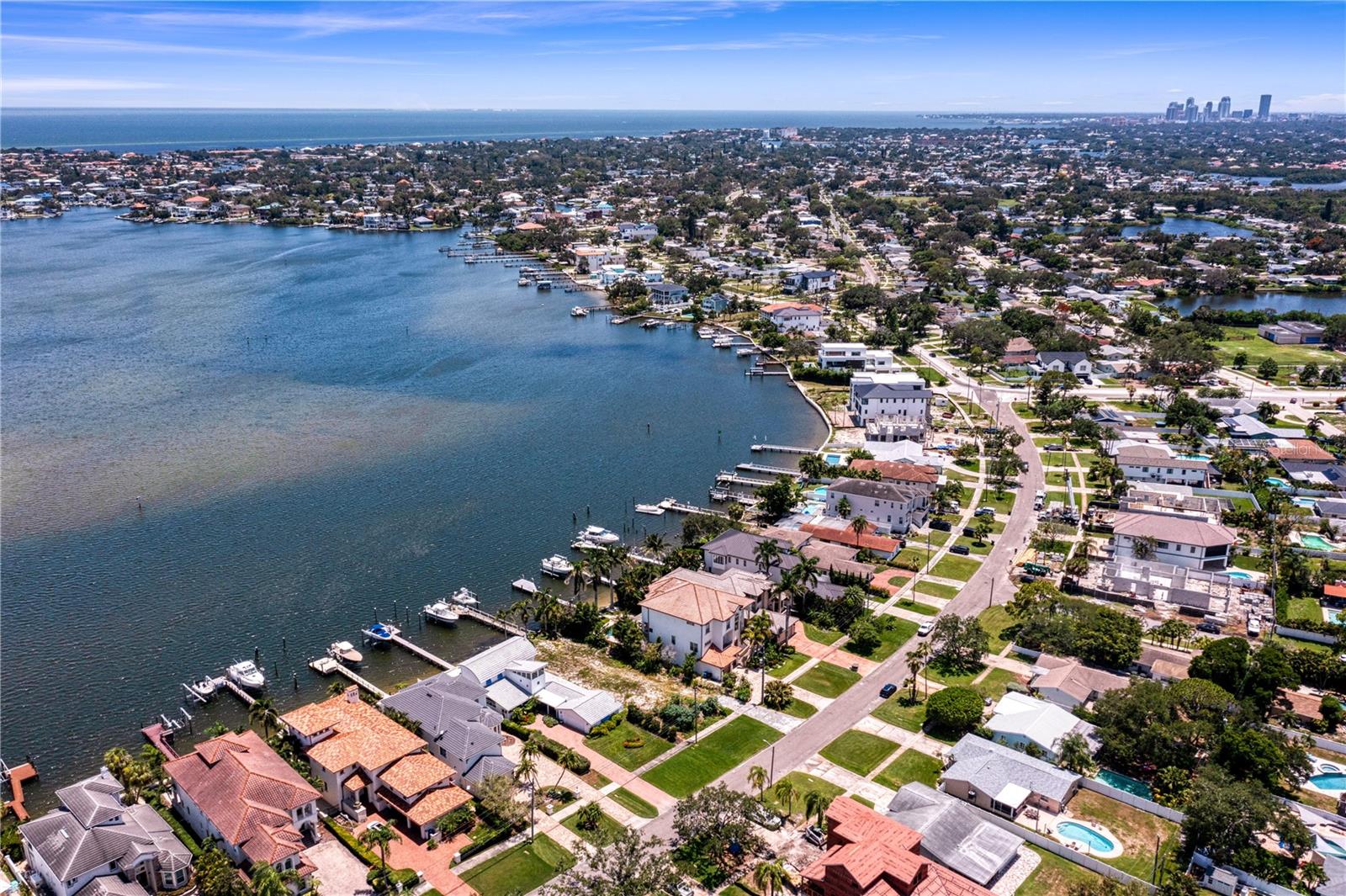 6527 BAYOU GRANDE BLVD NE, ST PETERSBURG, FL — photo 21