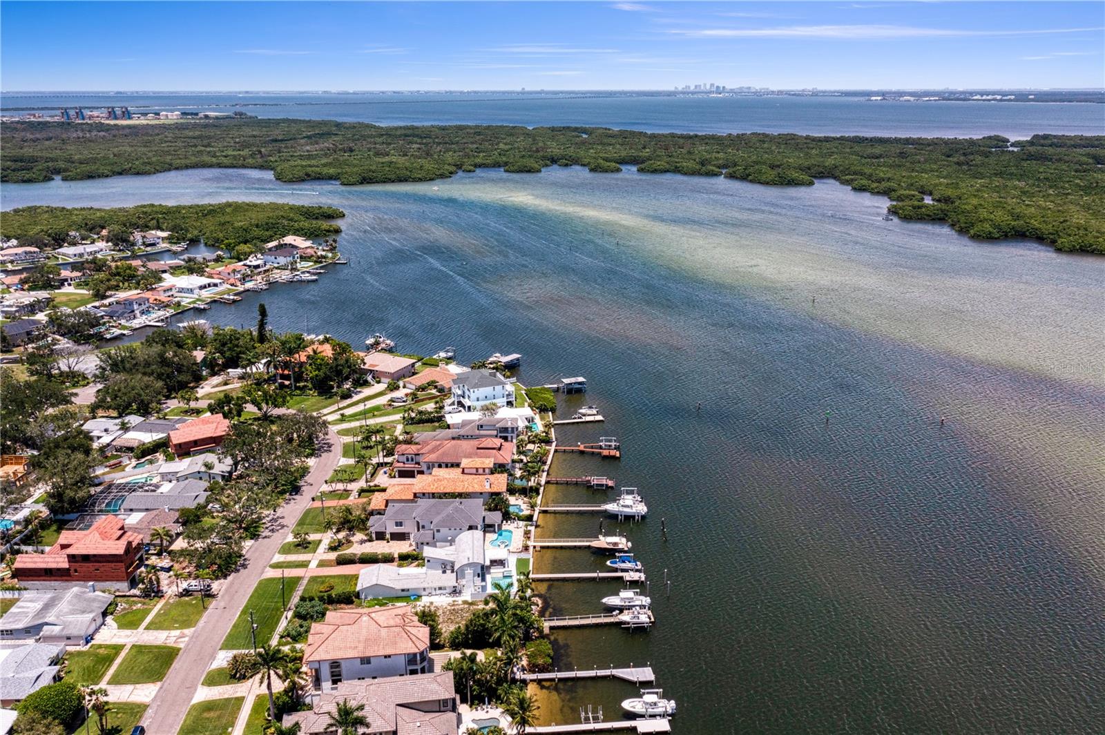 6527 BAYOU GRANDE BLVD NE, ST PETERSBURG, FL — photo 24