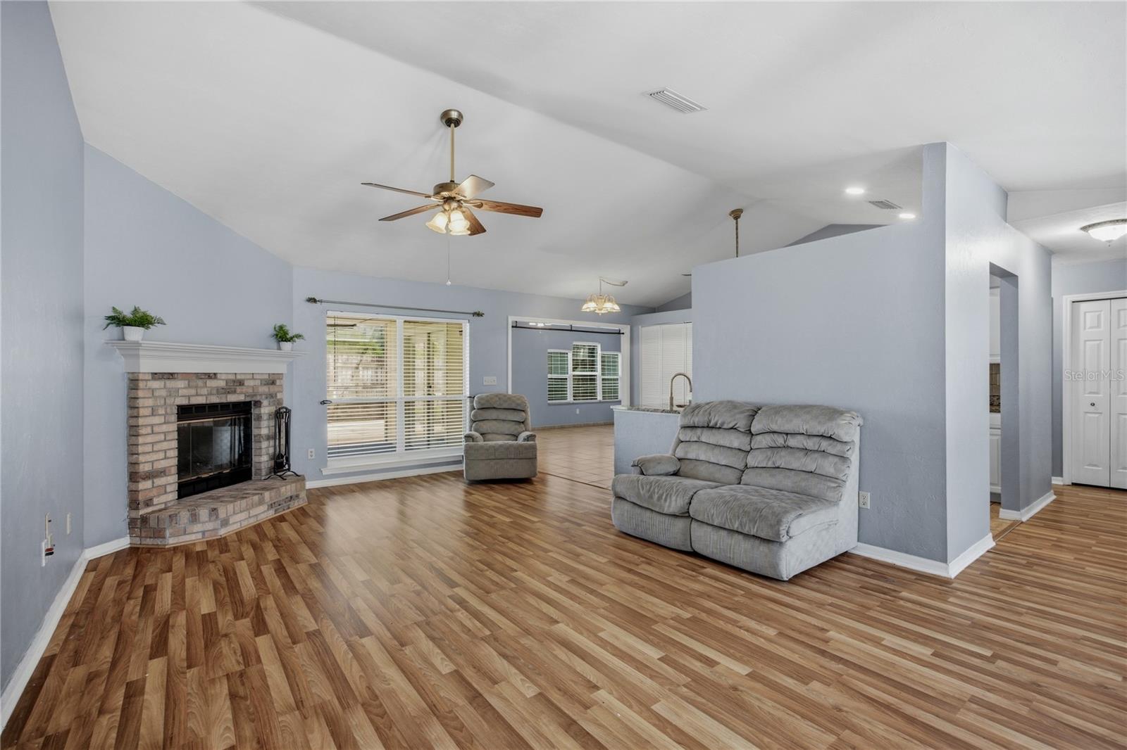 11624 NW 13TH LN, GAINESVILLE, FL — photo 3