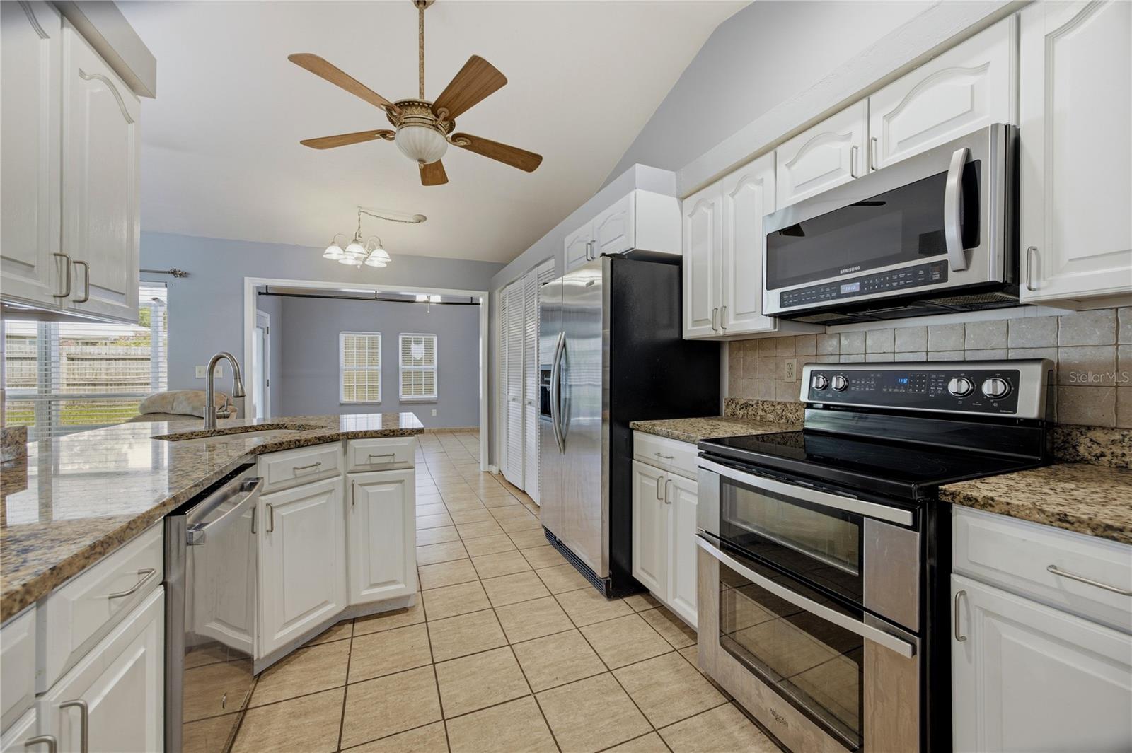 11624 NW 13TH LN, GAINESVILLE, FL — photo 4