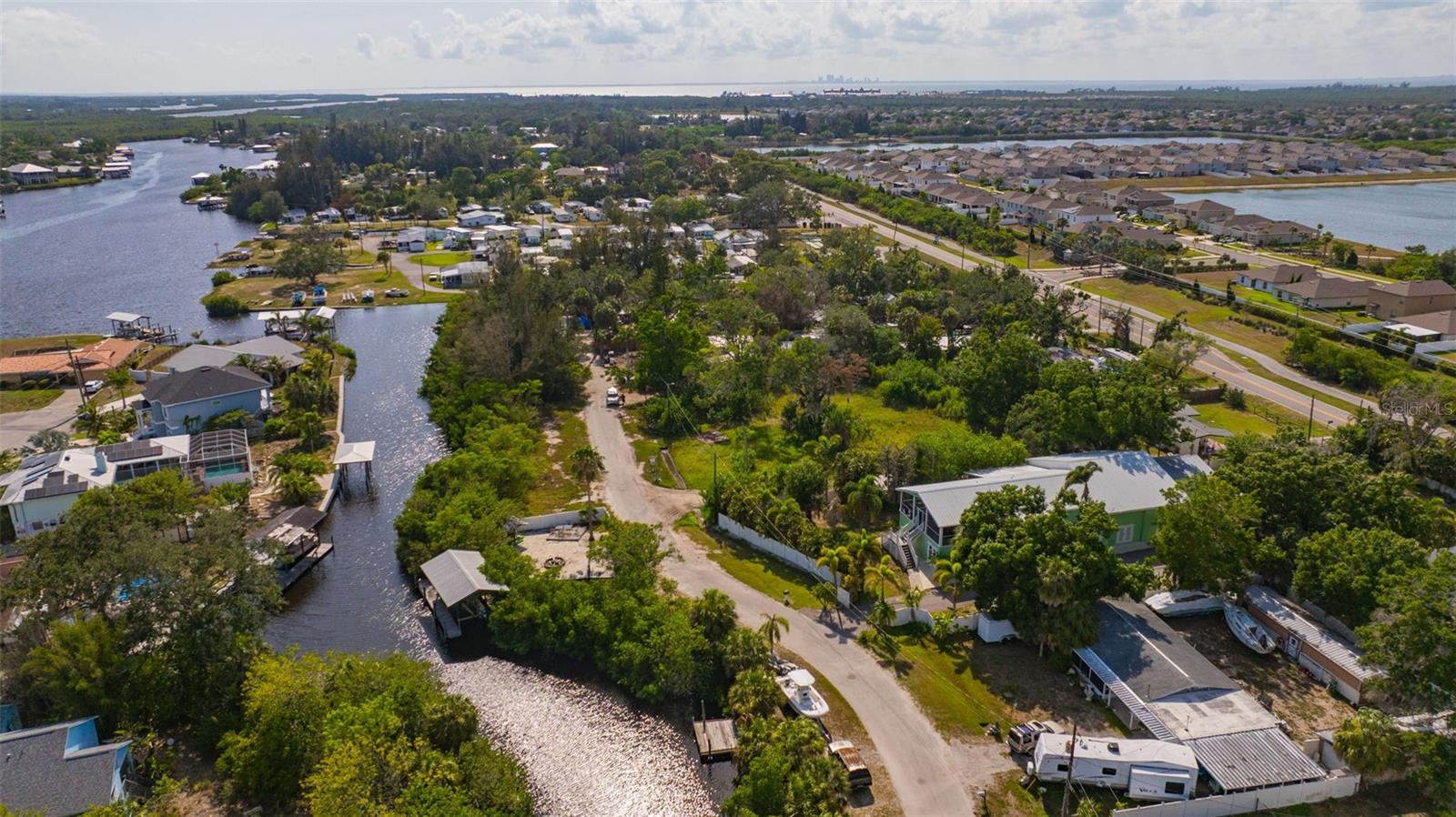 826 W SHELL POINT ST, RUSKIN, FL — photo 13