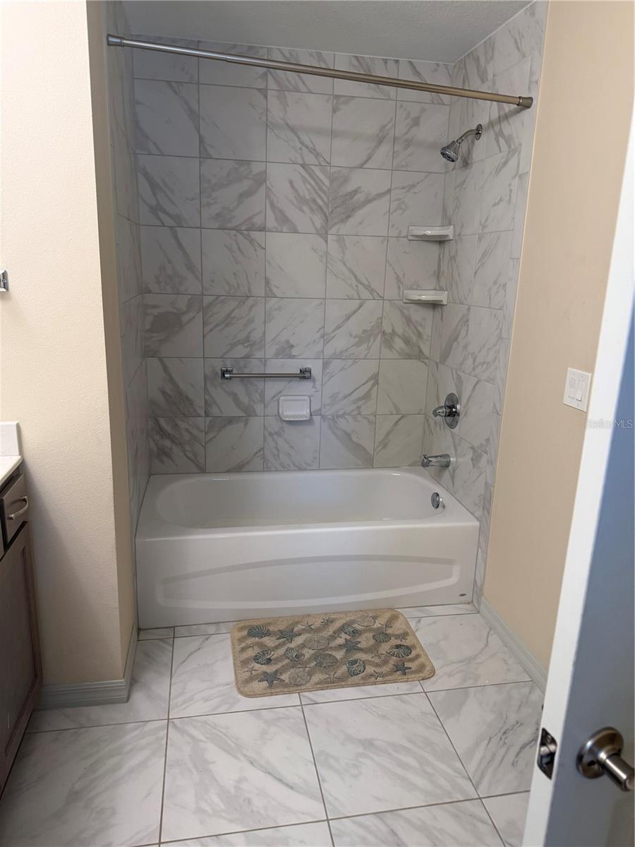 3770 SE 137TH LN, SUMMERFIELD, FL — photo 12