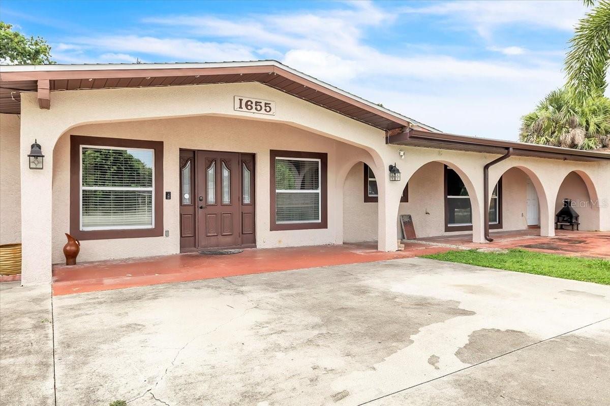 1655 DANIELS DR, NORTH FORT MYERS, FL — photo 2