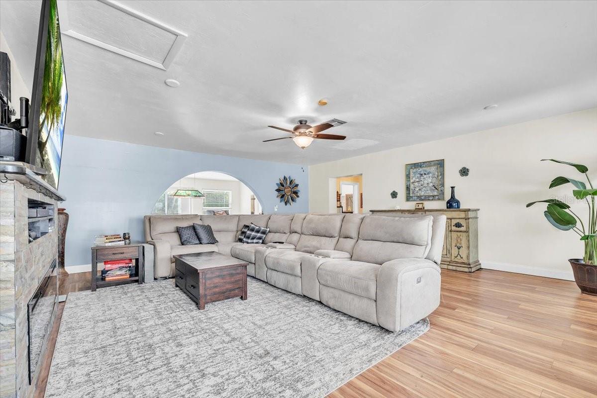 1655 DANIELS DR, NORTH FORT MYERS, FL — photo 5