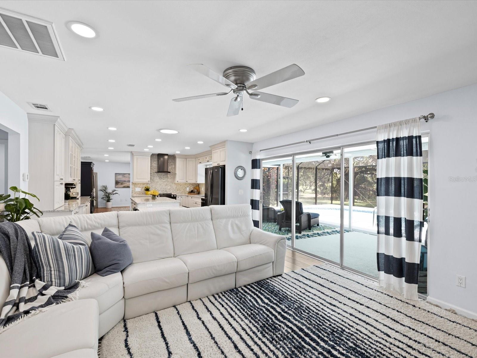 2285 WATROUS DR, DUNEDIN, FL — photo 29