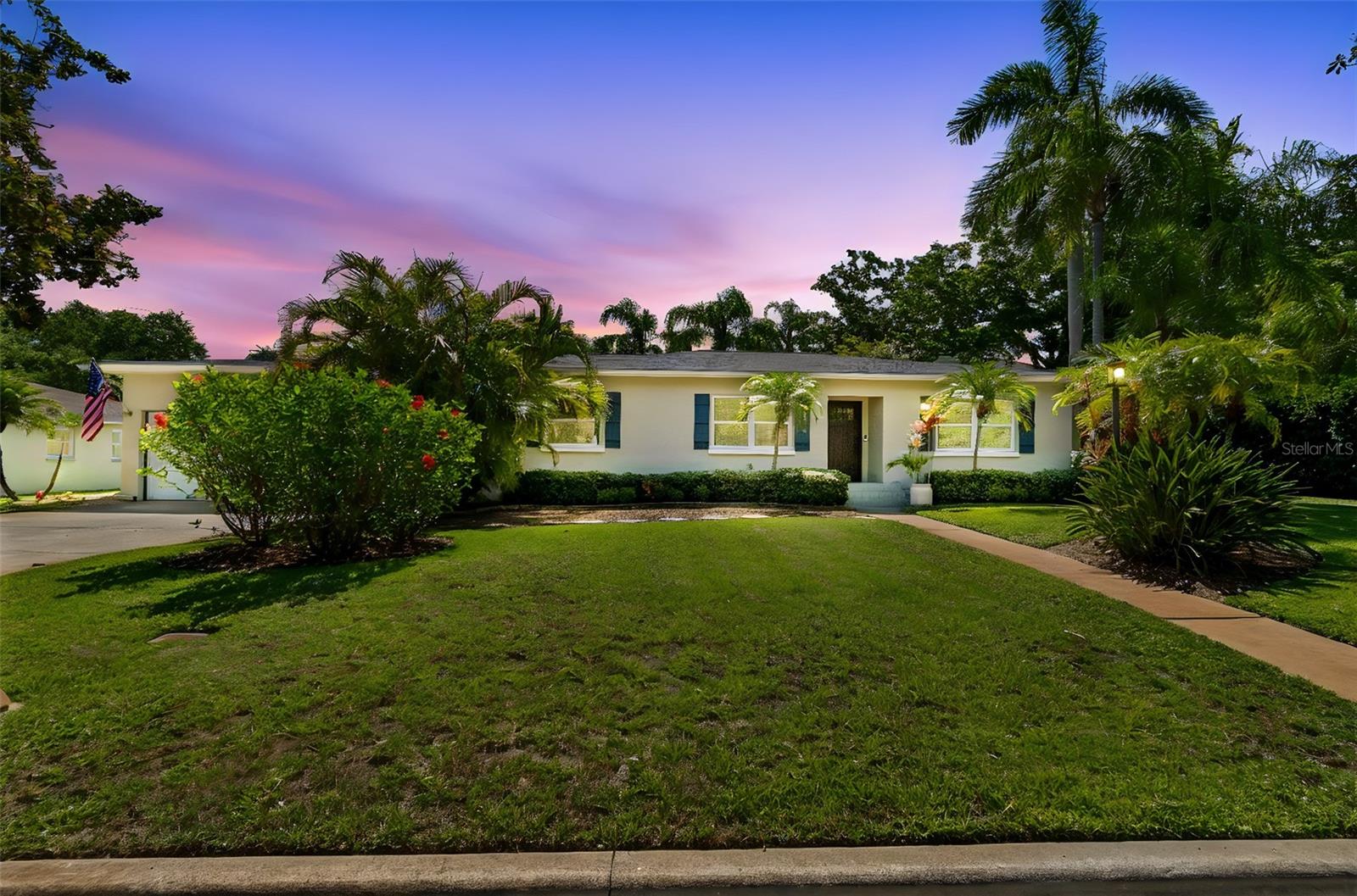 1743 EAGLES NEST DR, BELLEAIR, FL — photo 2