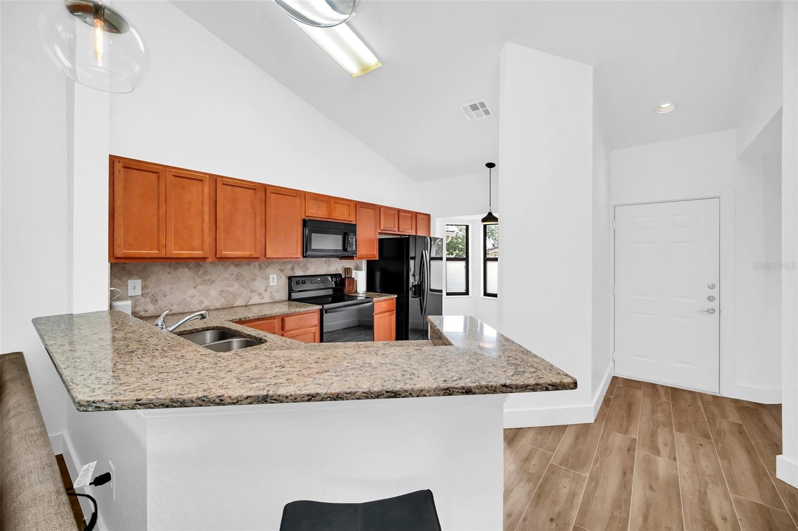 7823 SUGAR BEND DR #7823, ORLANDO, FL — photo 4