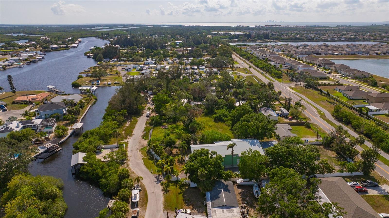 815 2ND AVE NW, RUSKIN, FL — photo 10
