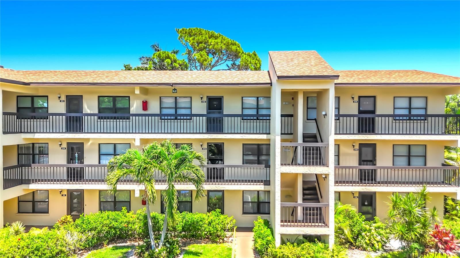 425 30TH AVE W #C212, BRADENTON, FL — photo 3